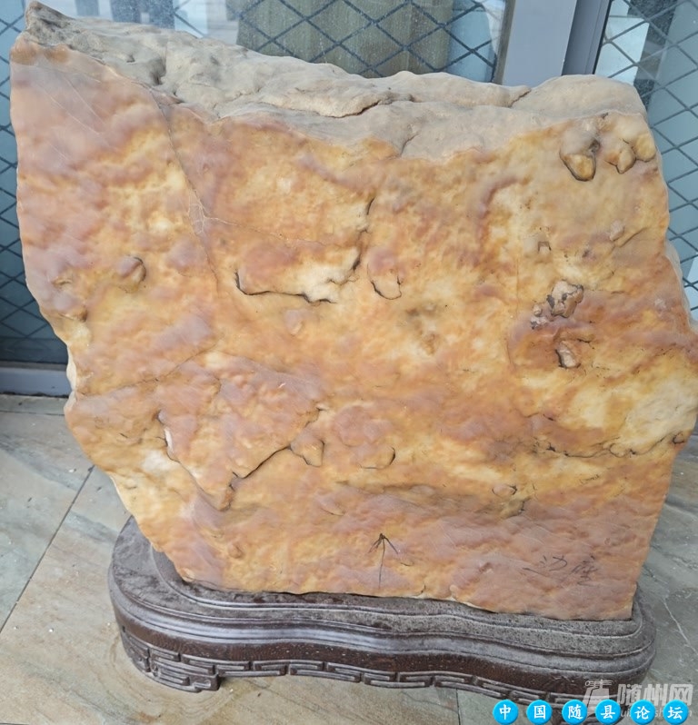 “石头城”里赏石头石头城,赏石头