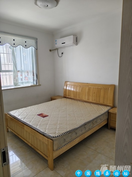 曾都二中隔壁 房屋出租房屋出租,曾都二中隔壁,孔坡佳苑小区,三室二厅