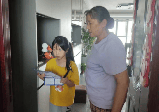 风光社区：多方联动齐发力，守护未成年人“安全网”未成年人安全,社区志愿者