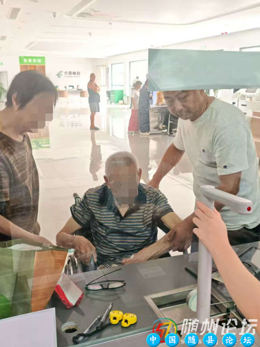 环潭镇邮政支局：领导主动服务  情暖高龄老人高龄老人服务,社会责任实践