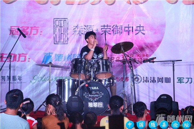 2015万人招亲大会现场花絮之夜场晚会篇万人招亲大会,花絮,晚会,求婚环节,瑜伽老师