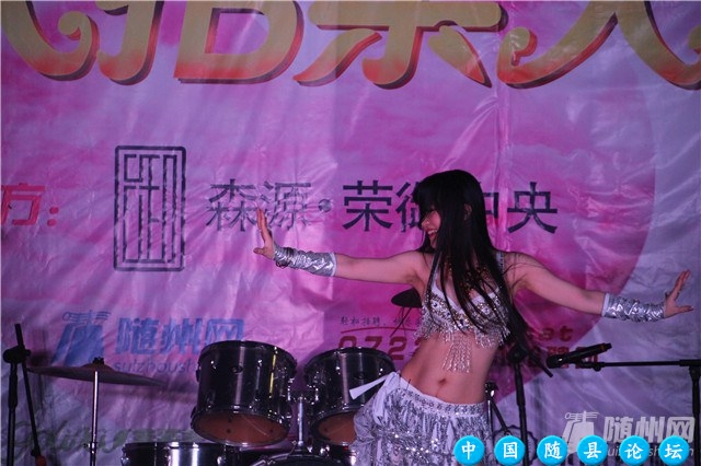 2015万人招亲大会现场花絮之夜场晚会篇万人招亲大会,花絮,晚会,求婚环节,瑜伽老师