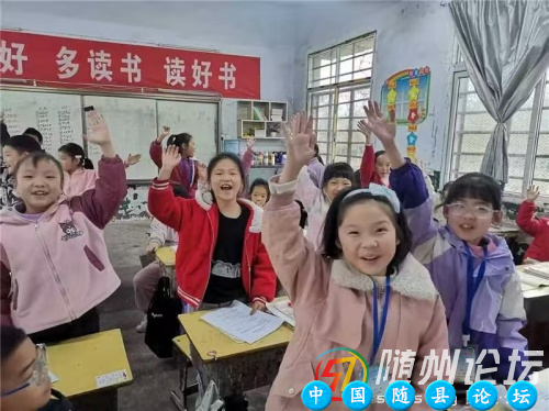 我的菜单我做主！倒峡小学让学生定制“心仪菜单”校园餐饮服务,学生定制菜单,餐饮管理,校园供餐模式