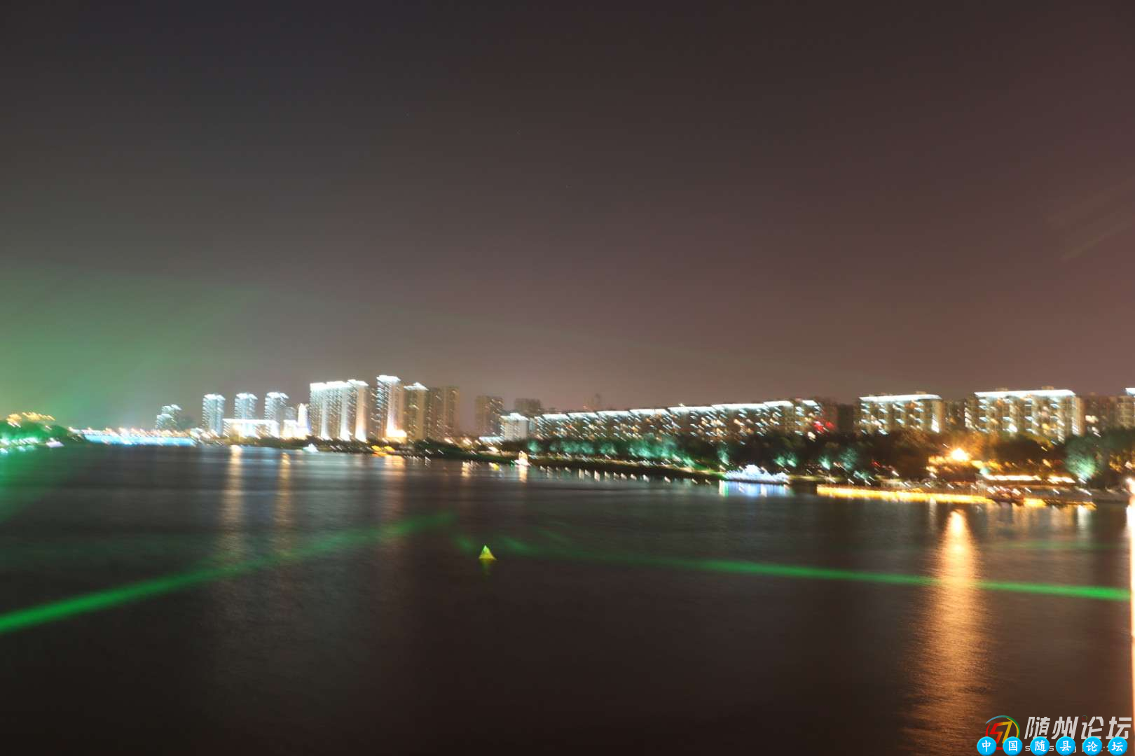 白云湖的夜色白云湖夜色,白云湖夜景,随县白云湖,白云湖旅游